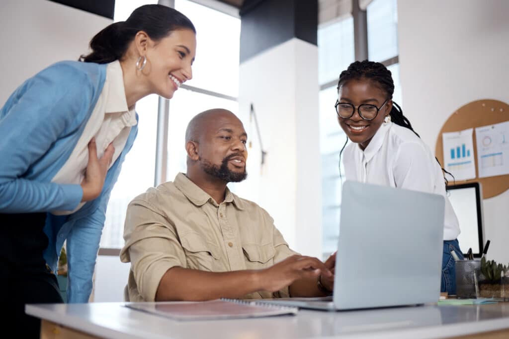 SurveyCTO provides 24/7 expert support for users on all plans