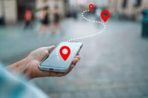 Read more about the article How to use geofencing to improve field data collection, rostering, and route planning